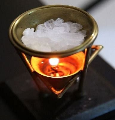 Camphor flame hires stock photography and images Alamy