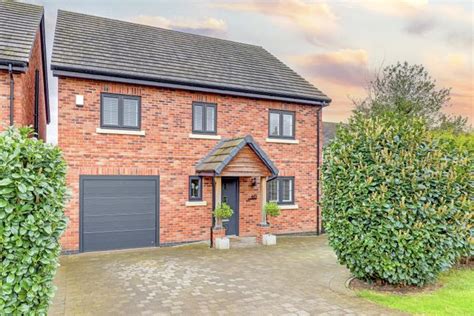 Burton Joyce Property