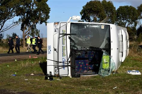 bus crash in melbourne
