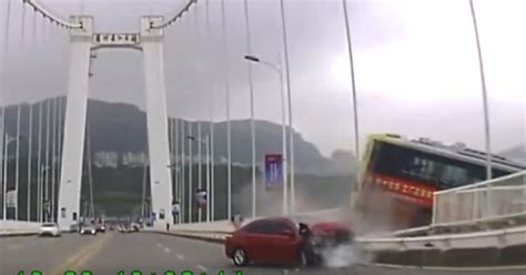 bus drives off bridge