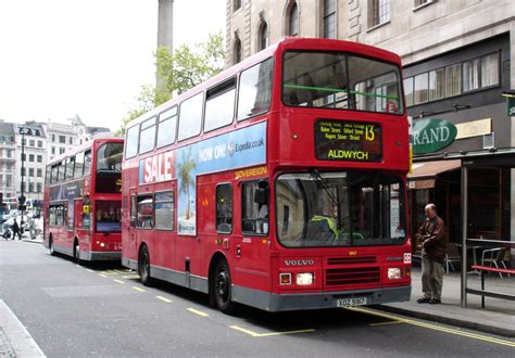 bus from london victoria to charing cross