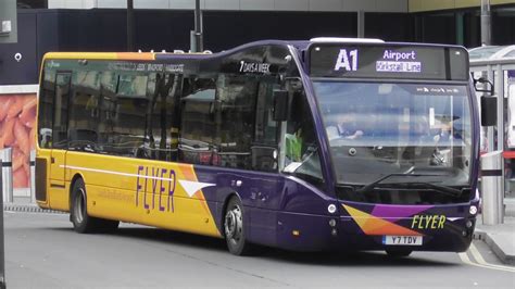 bus leeds airport to leeds station
