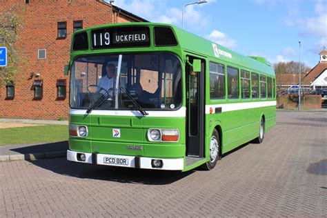 bus service from uckfield to eastbourne