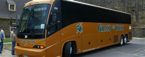 bus services like greyhound megabus
