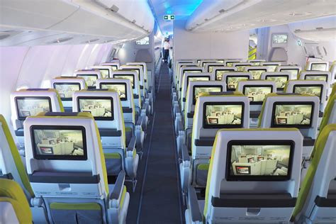 business class flights from sfo to lisbon