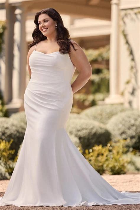 9+ Busty Wedding Dresses