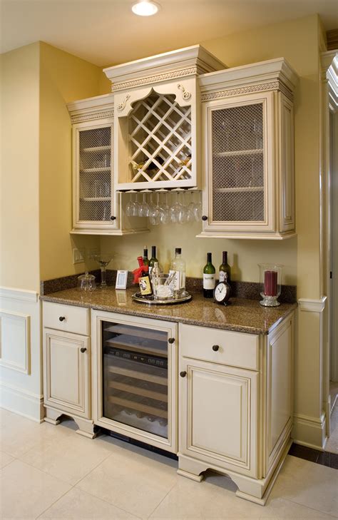 butler pantry cabinet designs