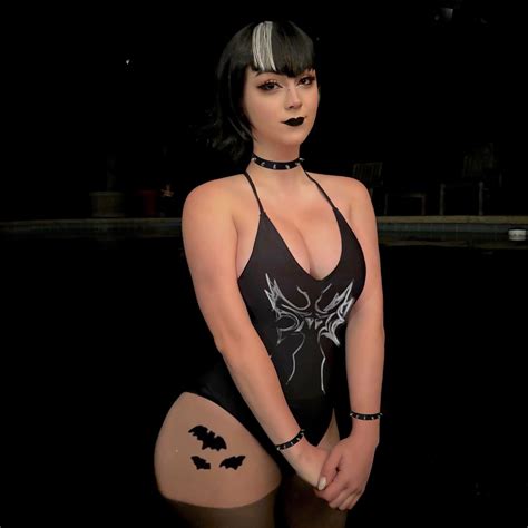 Buttercupcosplays Creative Costumes