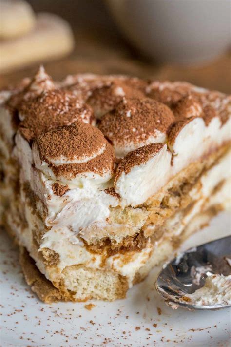 buy tiramisu cake with mascarpone cheese