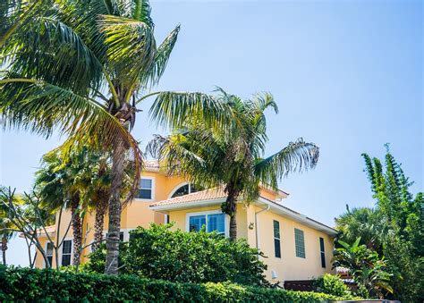 buying a second home in florida