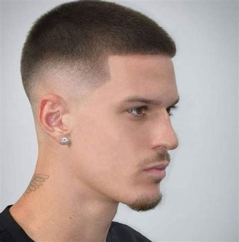 Buzz Cut Mid Fade