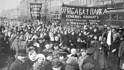 cách mạng tháng mười nga năm 1917