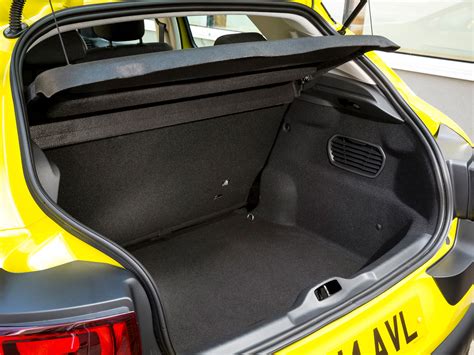 c4 cactus boot space