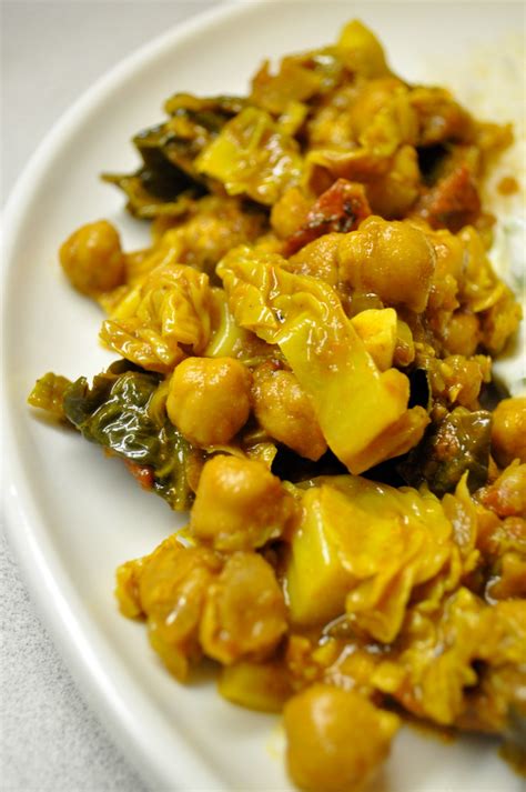 Cabbage Chickpea Curry