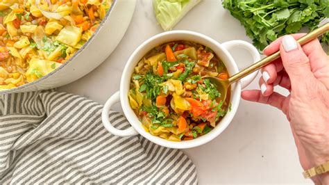 Cabbage Curry Soup
