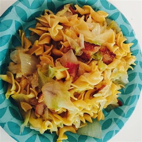 Cabbage Mince Noodles