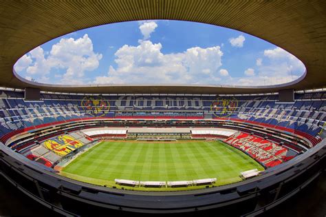 cabecera 100 estadio azteca