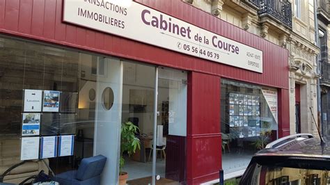 Cabinet De La Course:  Le Sport Par Excellence