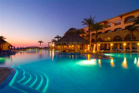 Discover Unforgettable Cabo Getaways: Exclusive Vacation Packages
