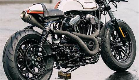 Cafe Racer Style : Harley-Davidson Roadster - Cafe Racer Style