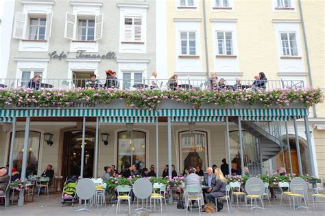 cafe in salzburg austria