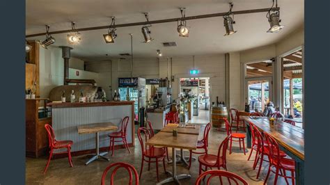 cafes in red hill