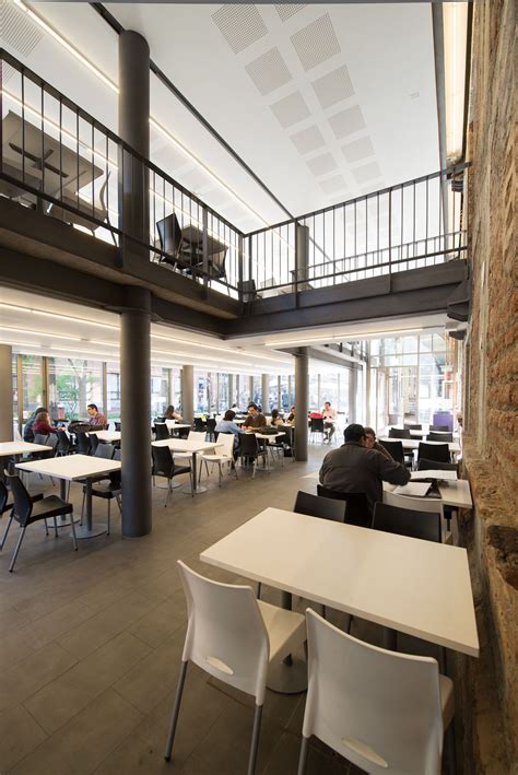 Cafeteria Edificio Central Unav