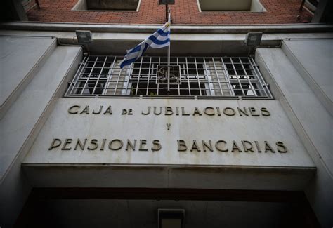caja de jubilaciones bancarias uruguay
