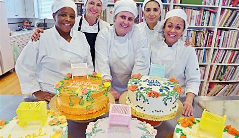 Cake Decorating College Courses Near Me Wilton And PME Professional DeLovely Design