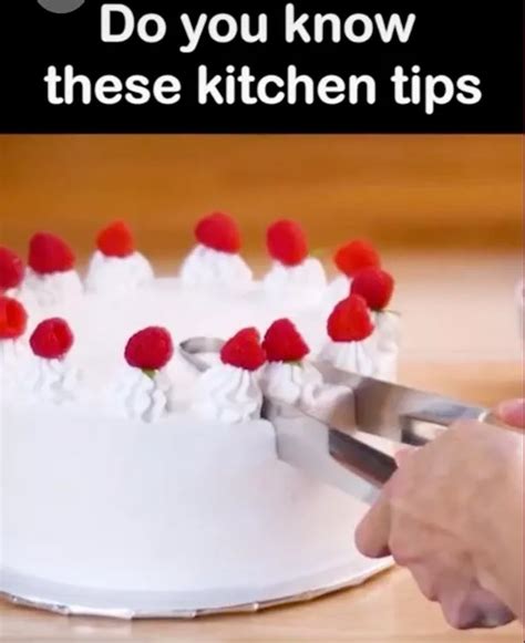 Cake Cutting Hack With Tongs