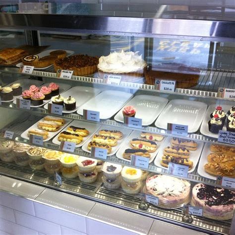 Cake Delivery Hamilton