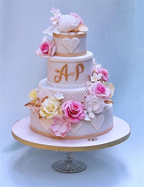Cake For Wedding Gift