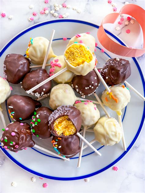 Jo Hannah Cake Pops