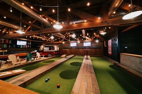 Calgary Bar With Games