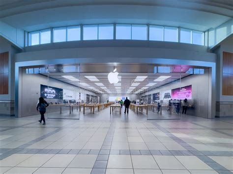 Calgary Canada Apple Store