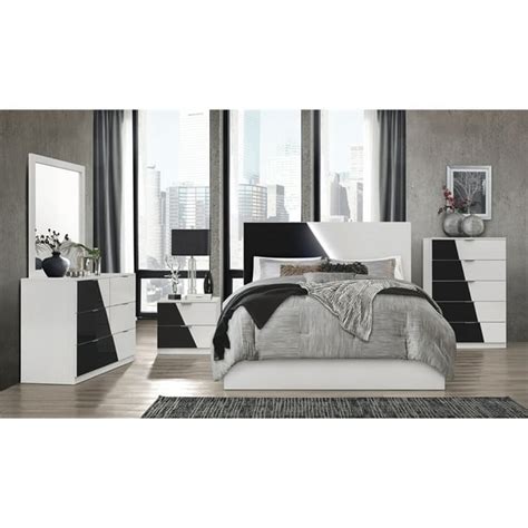 Camilla Bedroom Set