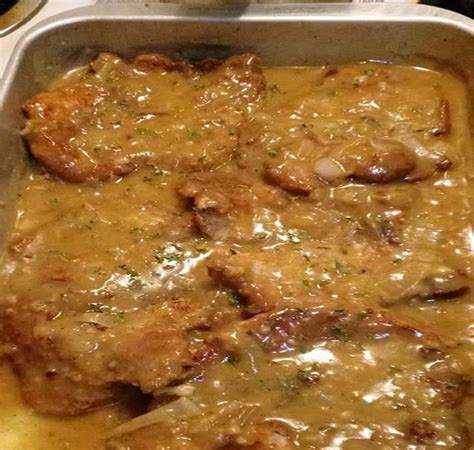 campbell's smothered pork chops recipe