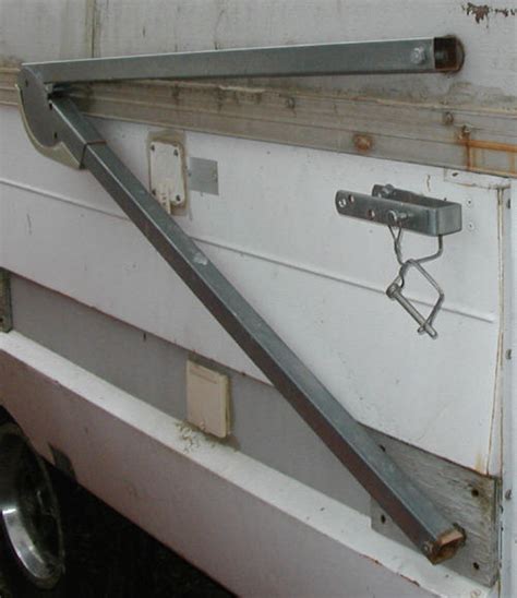 camper roof lift system