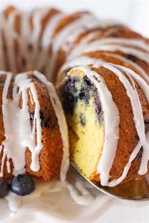 Can I Use A Regular Cake Mix For A Bundt Cake