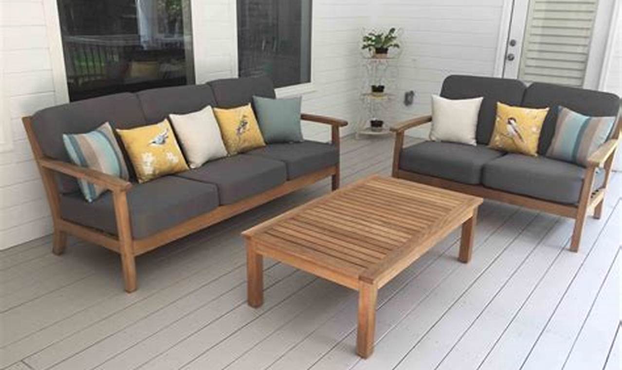 can teak furniture stay outside