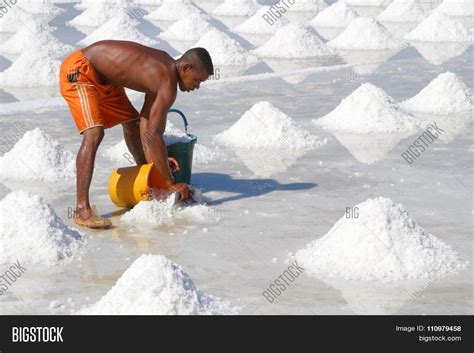 Indonesia Bali Amed Salt Extracted From Saltwater Stock Photo Getty