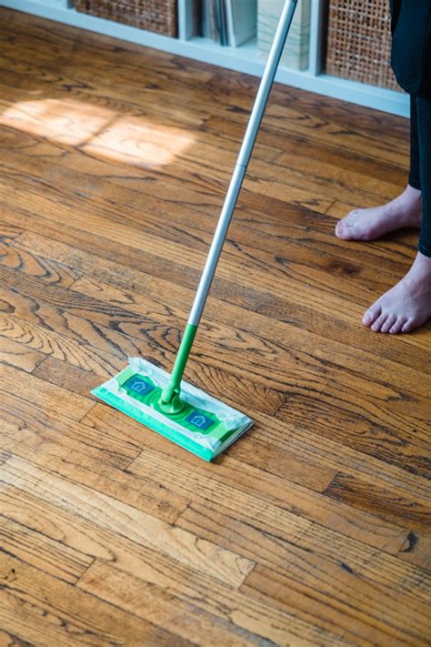 Can You Use Ammonia To Clean Wood Floors Floor Roma