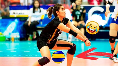Can You Use Your Leg in Volleyball? (Explained with Examples) Volley