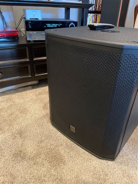 Can't Get Subwoofer To Work