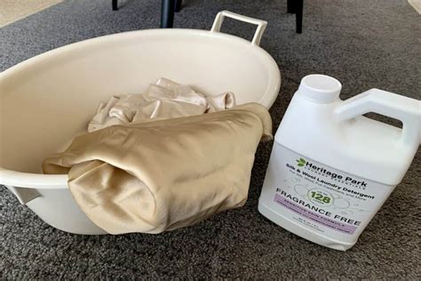 Can 100 Silk Be Machine Washed