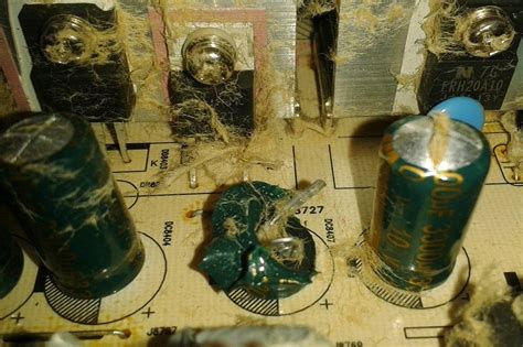 Can A Capacitor Explode