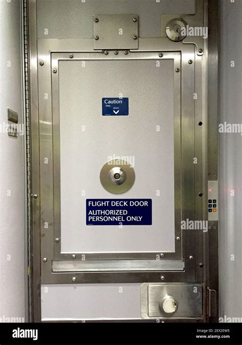 Can Cockpit Door Be Opened From Outside