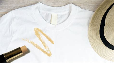 Can Foundation Stain Clothes