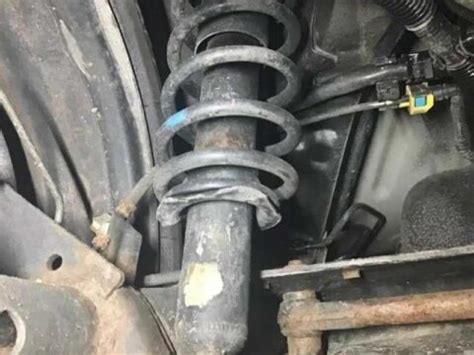 Can Front Struts Cause Vibration