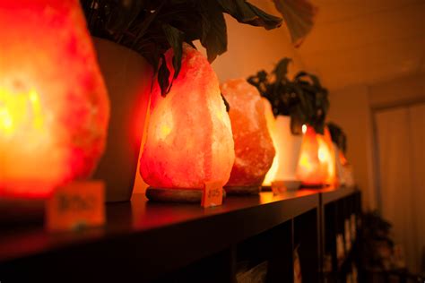 Are Himalayan Salt Lamps Bad For Animals Can You Leave A Himalayan